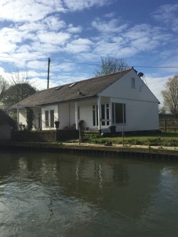 Images for Rod Eyot, off Wargrave Road, Henley