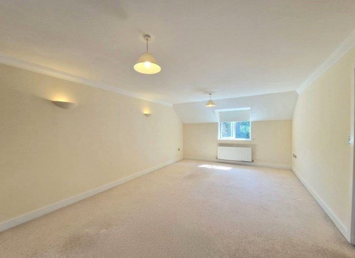 Images for Drey House, Squirrel Walk, Wokingham EAID: BID:wokingham