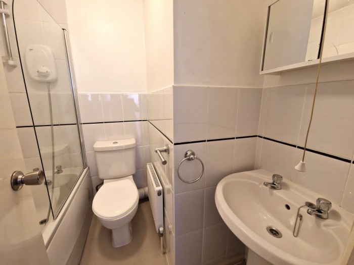 Images for Cumberland Way, Wokingham EAID: BID:wokingham