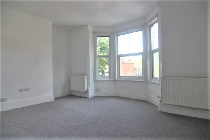 Images for Waverley Road, Reading EAID: BID:wokingham