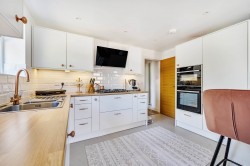 Images for Meadow Road, Earley, Reading